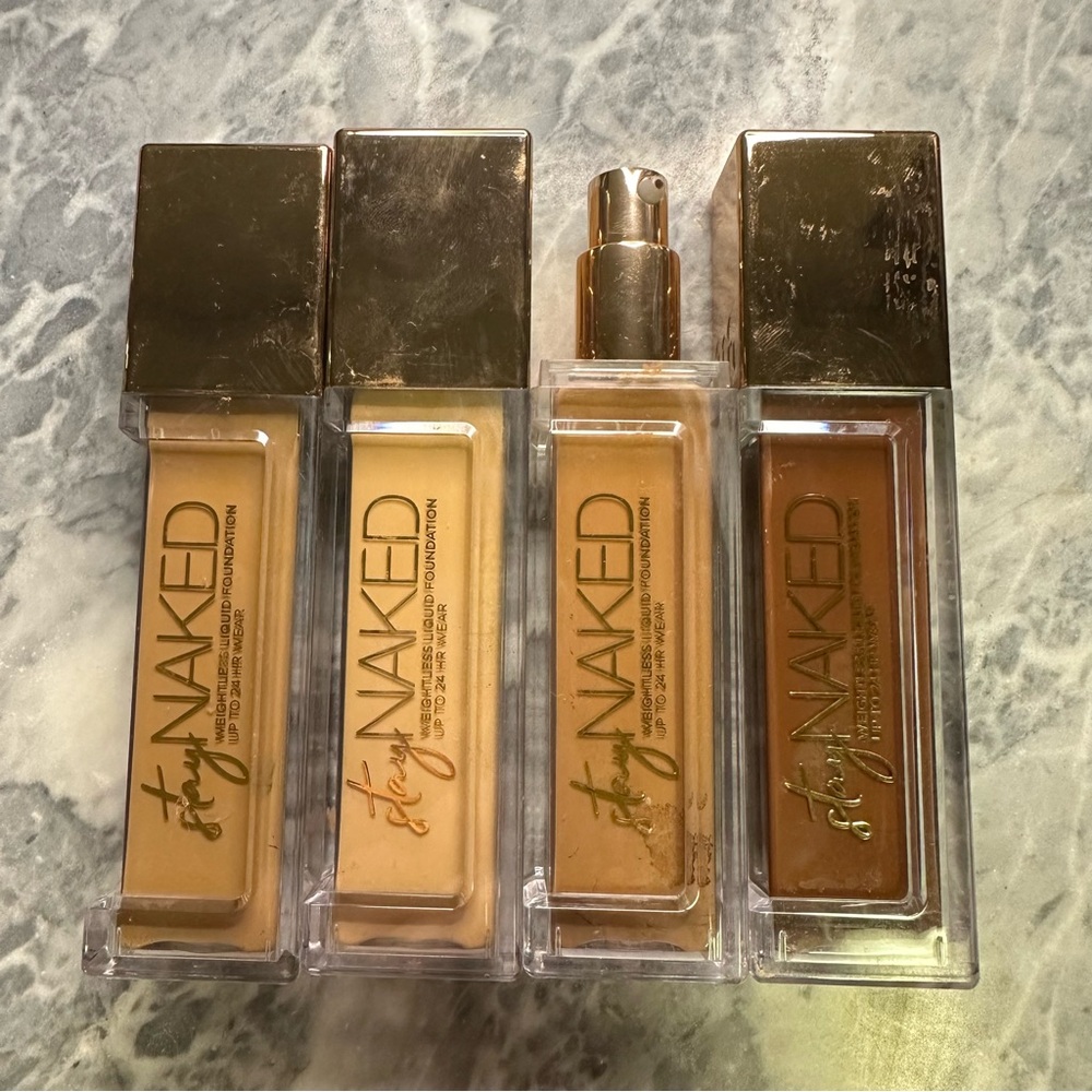 Urban Decay Stay‎ Naked Foundation